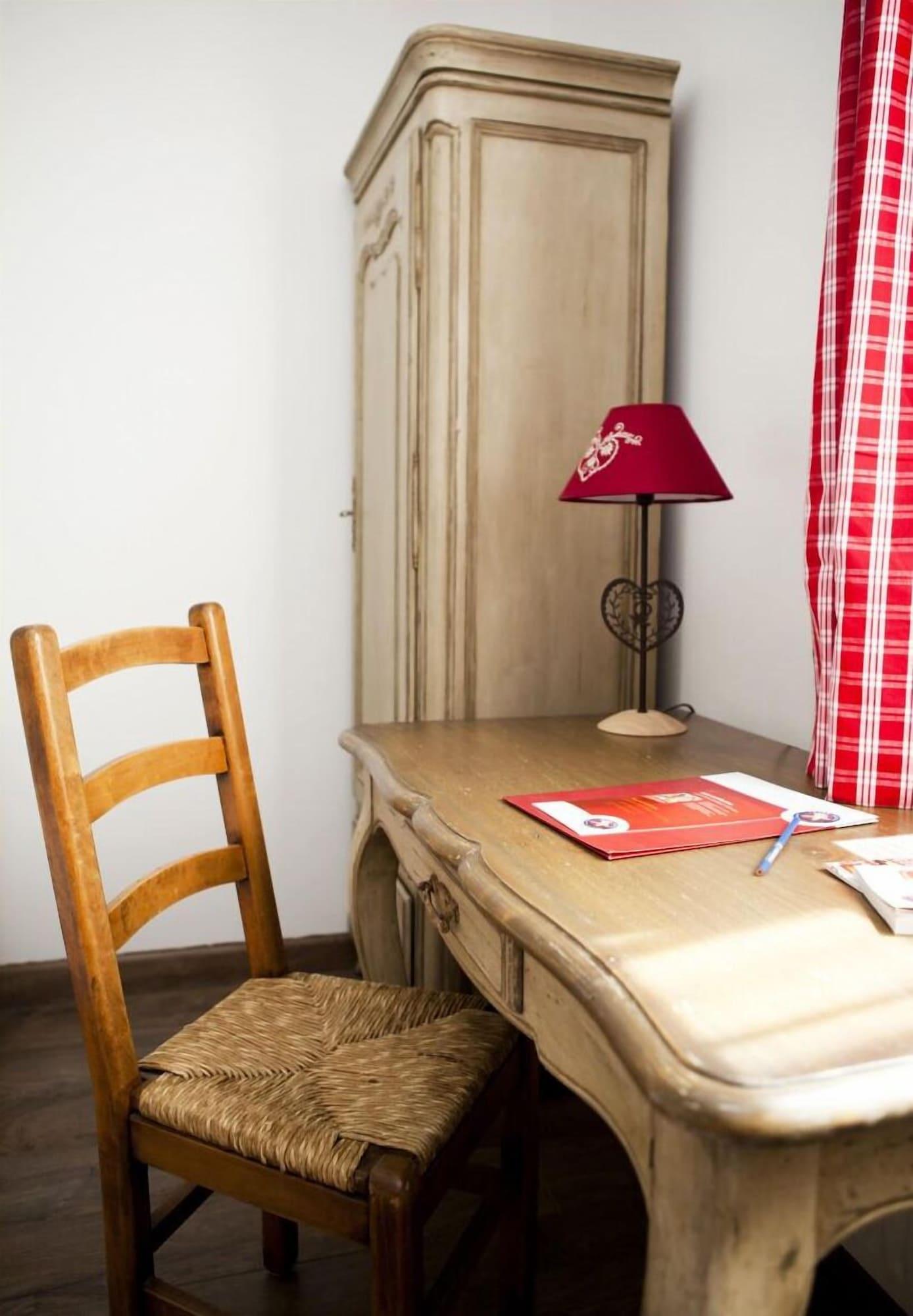 The Originals Boutique, Hotel La Ferme Du Pape, Eguisheim Exteriér fotografie