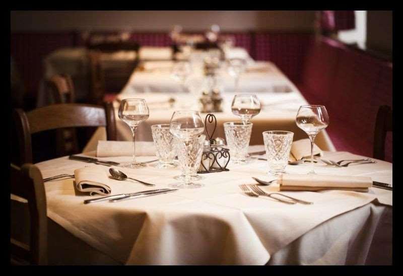 The Originals Boutique, Hotel La Ferme Du Pape, Eguisheim Restaurace fotografie